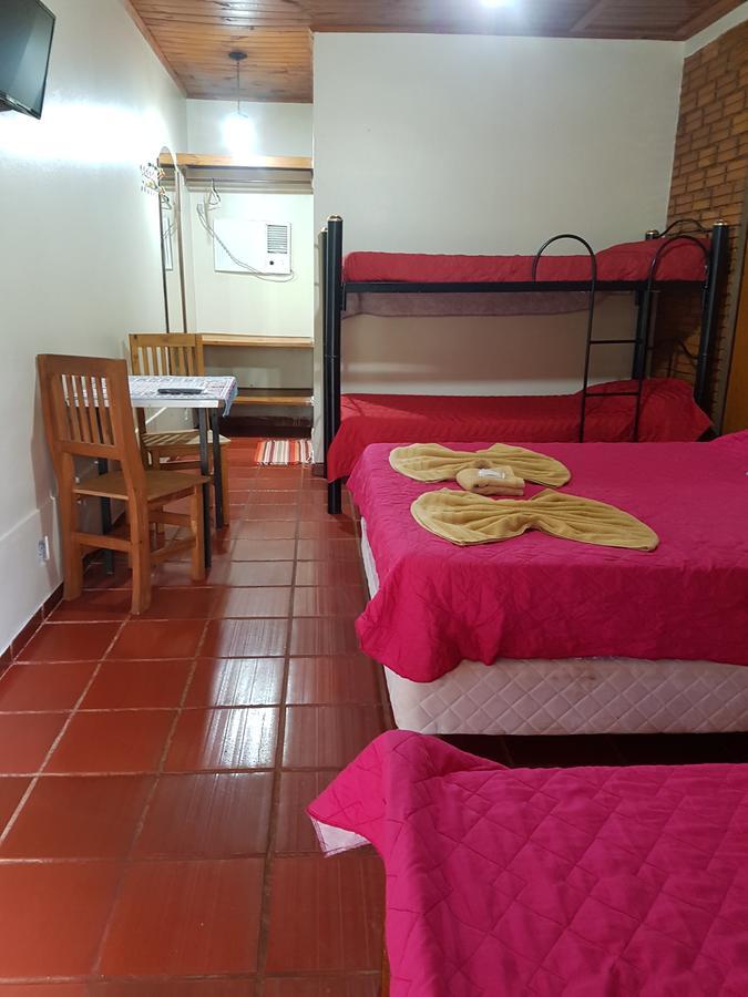 Hostel Y Posada Colibri Puerto Iguazú Exteriér fotografie